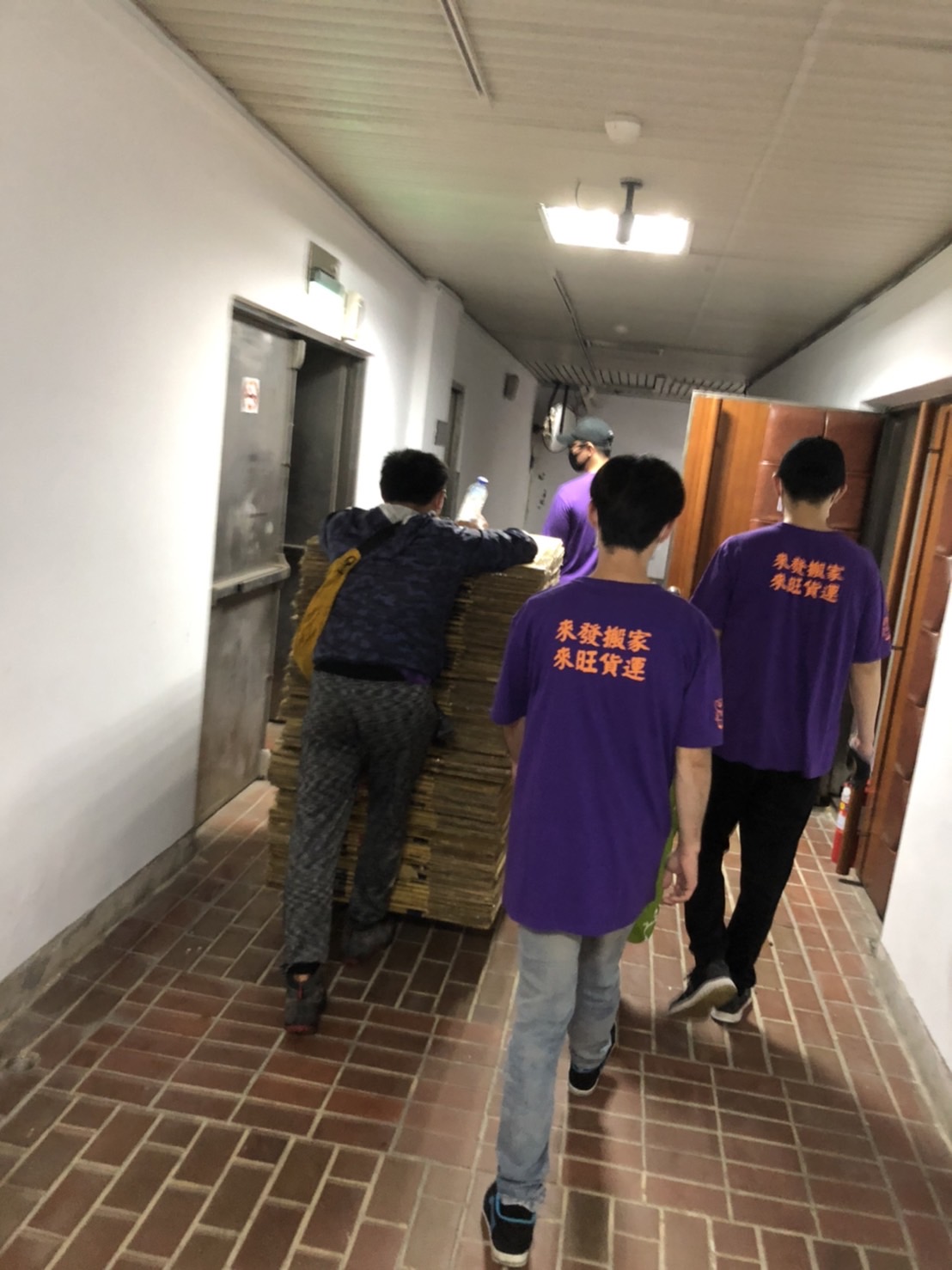 臺北市知名大學 總務處搬遷